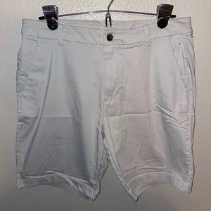 Lululemon Commission Short 9"